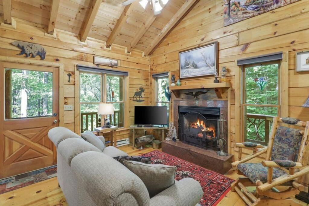 Open Studio Lodge At Little Rock Creek Cherry Log Exteriör bild